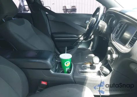 2015 Dodge Charger Se z USA, uszkodzony, nr VIN 2C3CDXBG7FH747852